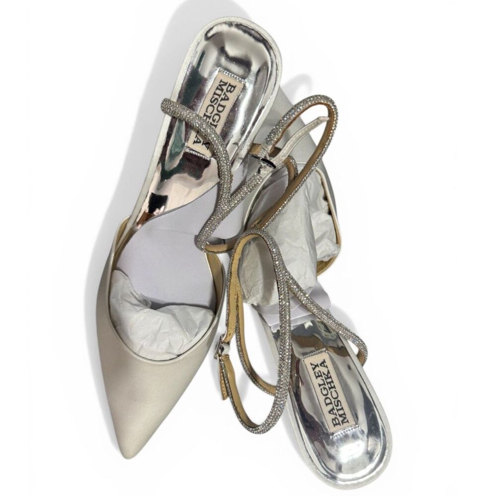 Badgley Mischka Kamilah Crystal Slingback Bridal Heels Sz 11 Ivory Satin Wedding - Picture 3 of 6